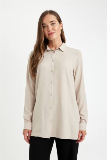 Рубашка стандартного кроя с длинным рукавом