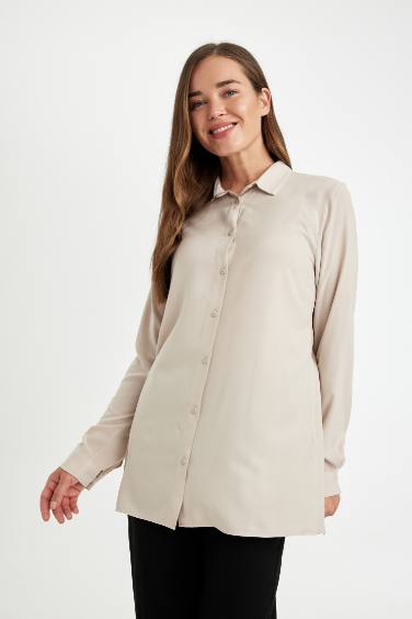 Рубашка стандартного кроя с длинным рукавом