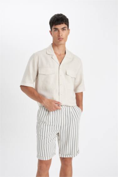 شورت برمودا من مزيج الكتان