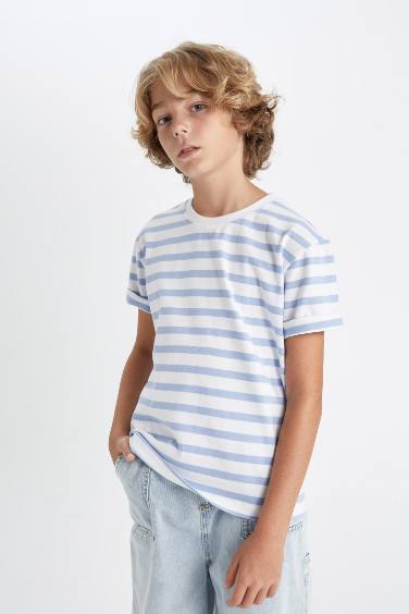 Boy Regular Fit Crew Neck Striped T-Shirt