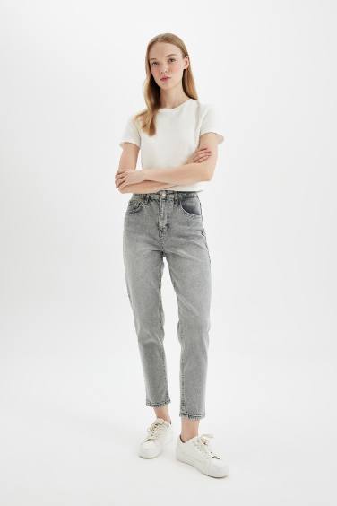 Comfort Mom Fit Relaxed Fit High Waist Ankle Length Washed Jeans