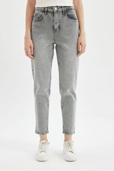 Comfort Mom Fit Relaxed Fit High Waist Ankle Length Washed Jeans