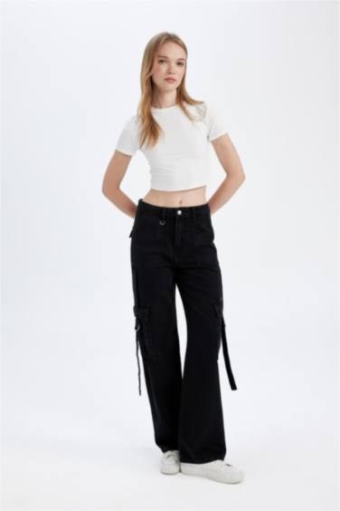Wide Leg High Waist Long Cargo Jeans