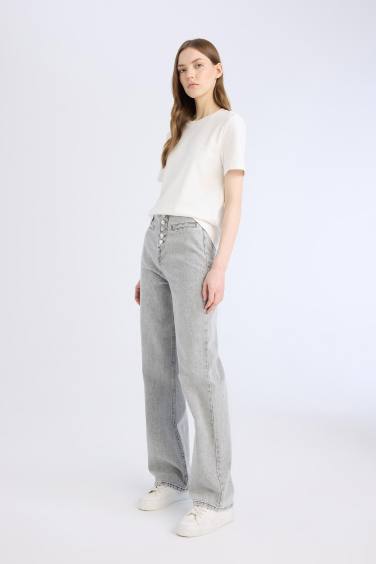 سروال جينز واسع