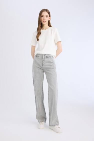 سروال جينز واسع