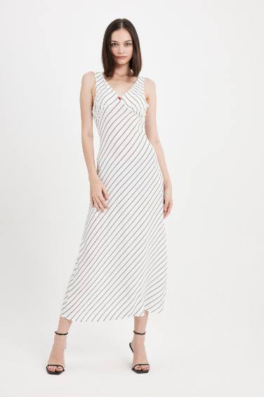 A Line V-Neck Striped Maxi Dress