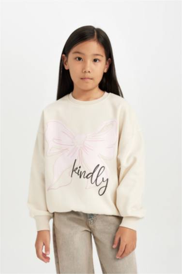 Свитшот свободного кроя с принтом для девочек