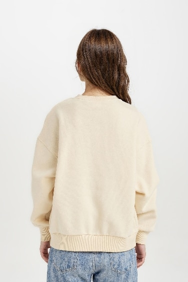 Girl Relax Fit Crew Neck Printed Sweatshirt