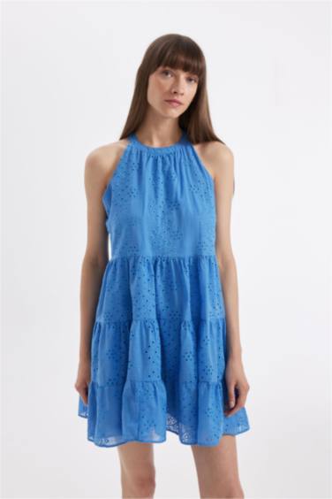 A Line Halter Collar brode Sleeveless Mini Dress