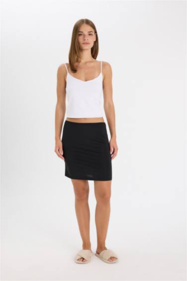 Diz Üstü Siyah Jupon