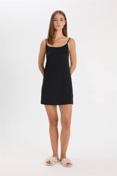 Askılı Diz Üstü Siyah Kombinezon-Fall in Love