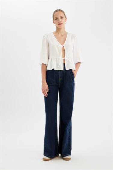 V Yaka Modal Önden Bağlamalı Uzun Kollu Beyaz Bluz