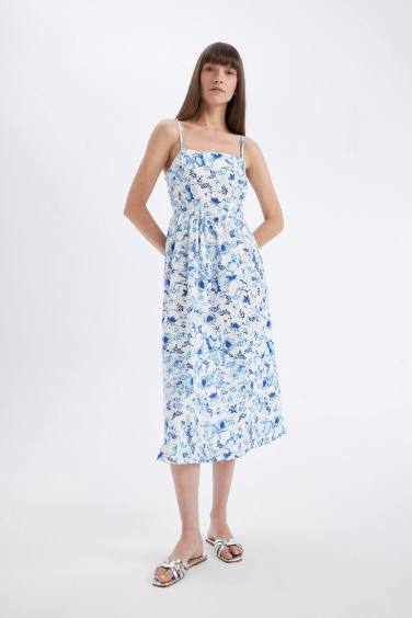 فستان ميدي قطن بحمالات بيبي دول برقبة مربعة