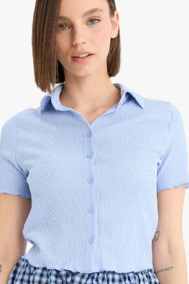 Slim Fit Short Sleeve Shirt