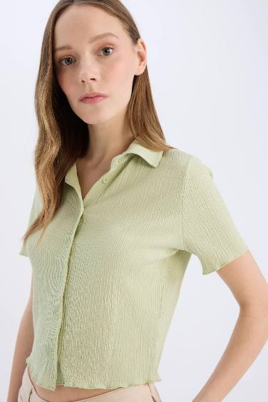 Slim Fit Short Sleeve Shirt