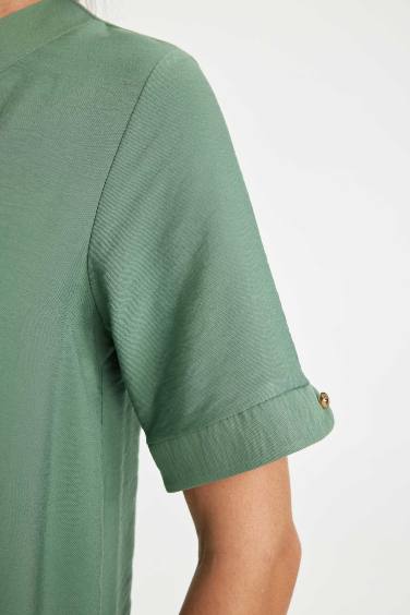 Regular Fit V Neck Short Sleeve Midi Dress