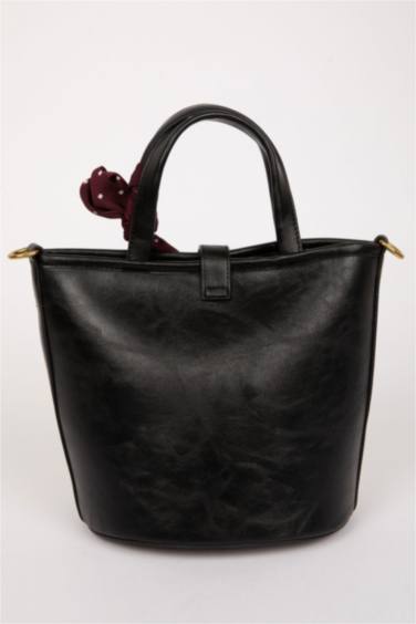 Kadın Uzun Askılı Suni Deri Çapraz Çanta