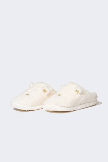 Woman Flat Sole Home Slipper