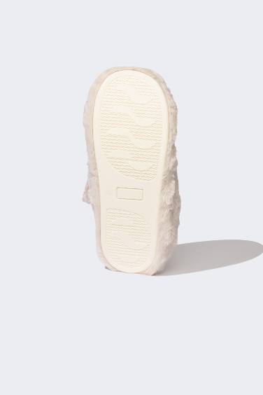 شبشب منزلي نسائي بكعب مسطح سليب أون