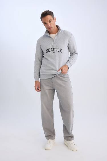Relax Fit Stand Collar Thick Sweatshirt
