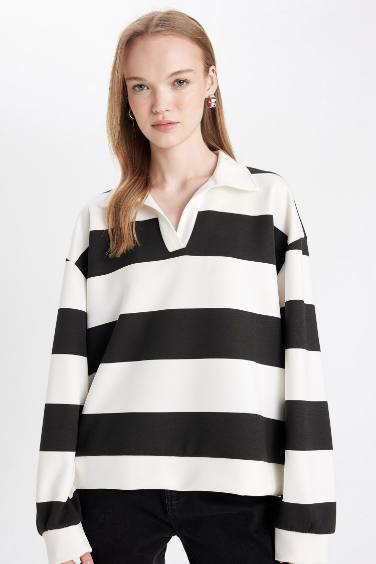 Oversize Fit Striped Thick Fabric Sweatshirt