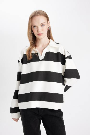 Oversize Fit Striped Thick Fabric Sweatshirt
