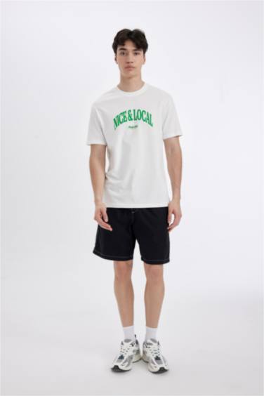 تيشيرت مطبوع قصة عادية برقبة مستديرة