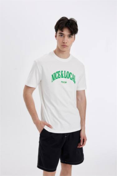 تيشيرت مطبوع قصة عادية برقبة مستديرة