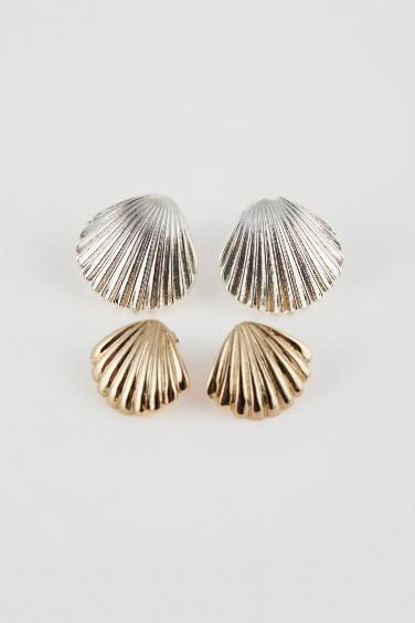 Woman Seashell Earrings