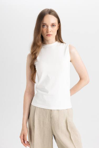 Crew Neck Sleeveless Basic T-Shirt Tunic