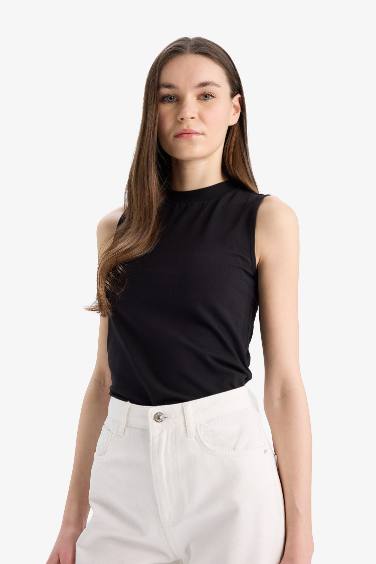 Black Crew Neck Sleeveless Basic T-Shirt Tunic