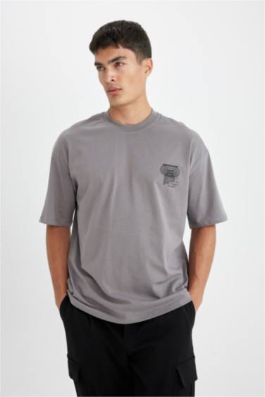 Oversize Fit Crew Neck Back Printed T-Shirt