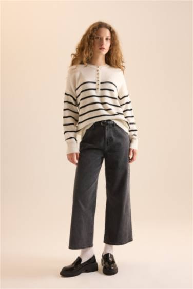 Oversize Geniş Kalıp Düğmeli Yaka Çizgili Triko Kazak