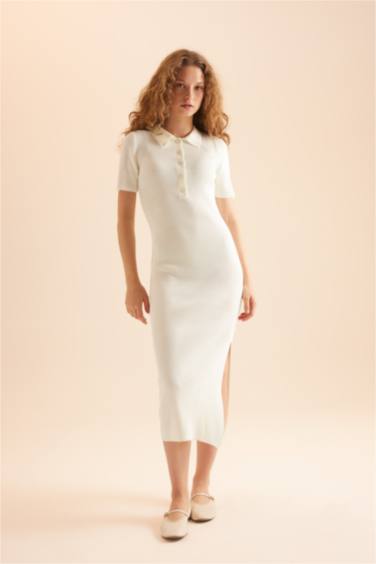 Fitted Polo Yaka Kısa Kollu Yırtmaçlı Midi Triko Elbise