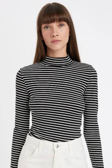 Slim Fit Half Turtleneck Striped T-Shirt