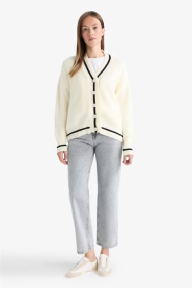 Regular Fit V-Neck Cardigan