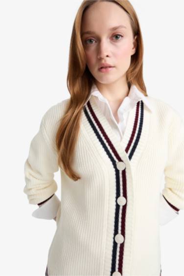 Regular Fit V-Neck Cardigan