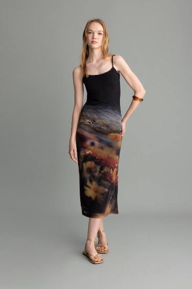 فستان طويل تول بوديكون بحمالات