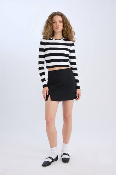 Normal Waist Mini Skirt