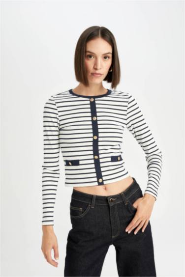 Slim Fit Dar Kesim Bisiklet Yaka Çizgili Düğmeli Smart Fitilli Kaşkorse Uzun Kollu Tişört