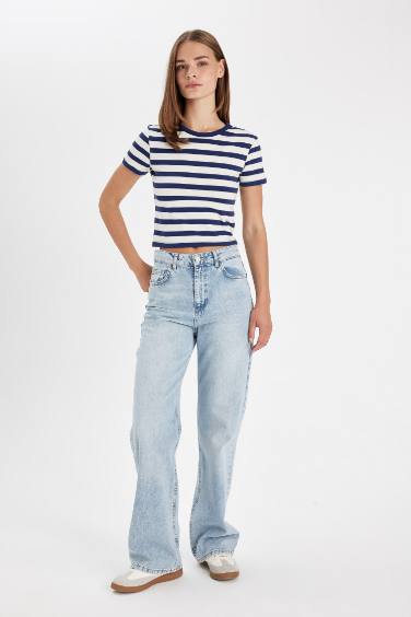 T-Shirt à Manches Courtes Coupe Slim rayé Col rond