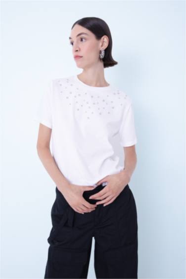 Regular Fit Bisiklet Yaka Taş Detaylı Casual Kısa Kollu Tişört