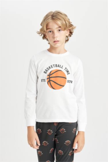 طقم بيجاما اولادي بنطلون وتيشيرت ابيض قصة عادية - قطعتين