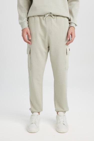 Regular Fit With Cargo Pocket Trousers