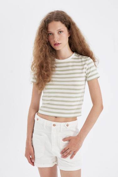 Fitted Short Sleeve Striped T-Shirt