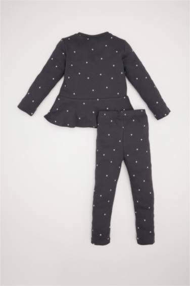 بيجاما منقط ريبانا برقبة مستديرة من قطعتين