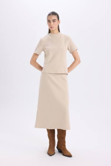 A Cut Normal Waist Maxi Knitted Skirt