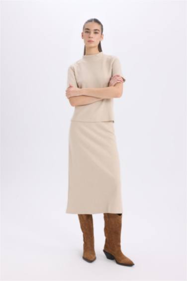 A Cut Normal Waist Maxi Knitted Skirt