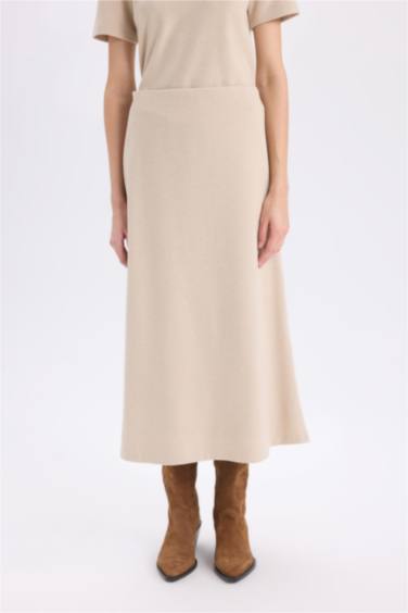 A Cut Normal Waist Maxi Knitted Skirt