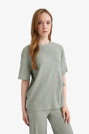 Relax Fit Crew Neck Short Sleeve T-Shirt